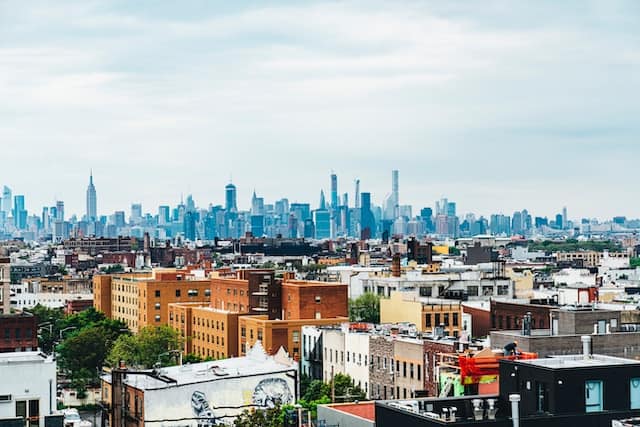 Overview of Brooklyn with the Manhattan skyline in the distance