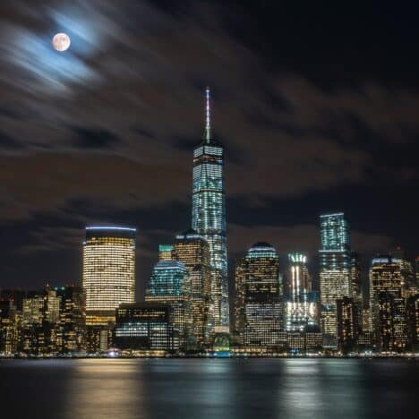 Is Lower Manhattan Safe? A Complete Guide to Visiting Lower Manhattan and Staying Safe in 2024